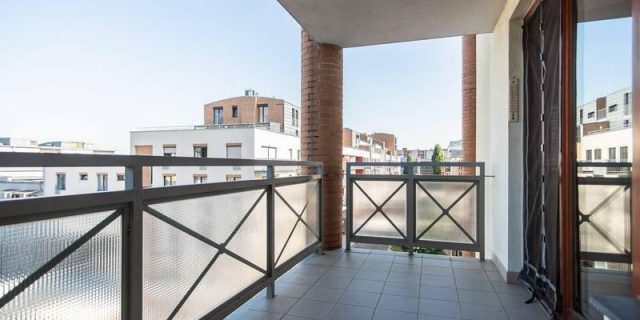 PRONAJATO &#8211; Byt 3+1 se dvěma balkóny, 94 m2