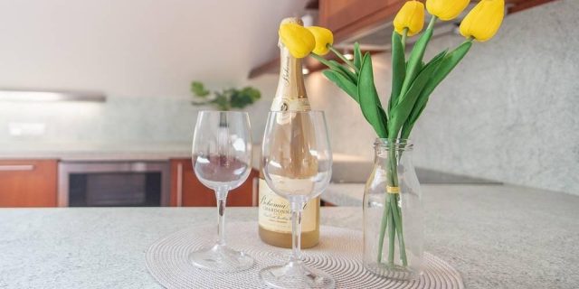 PRONAJATO – Mezonetový byt 144 m2, park. stání 2x