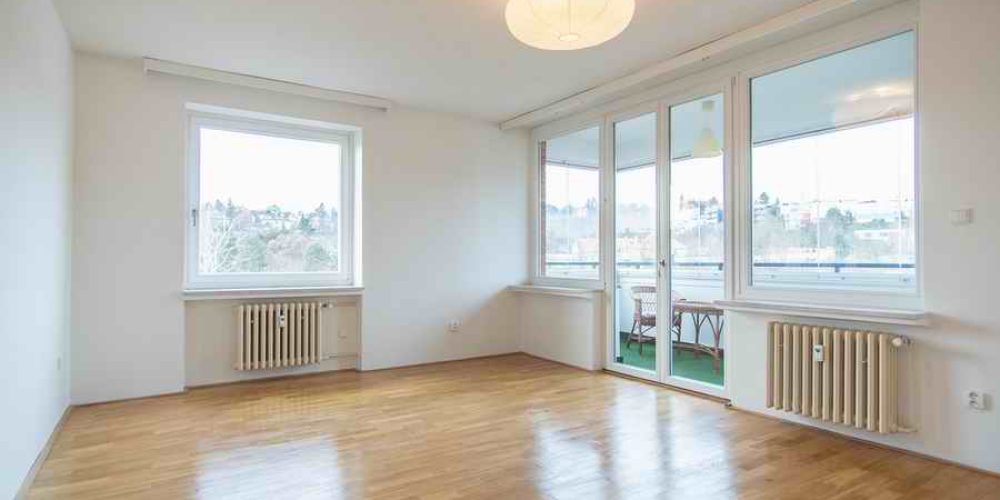 PRONAJATO – Byt 4+1 s lodžií, 94 m2