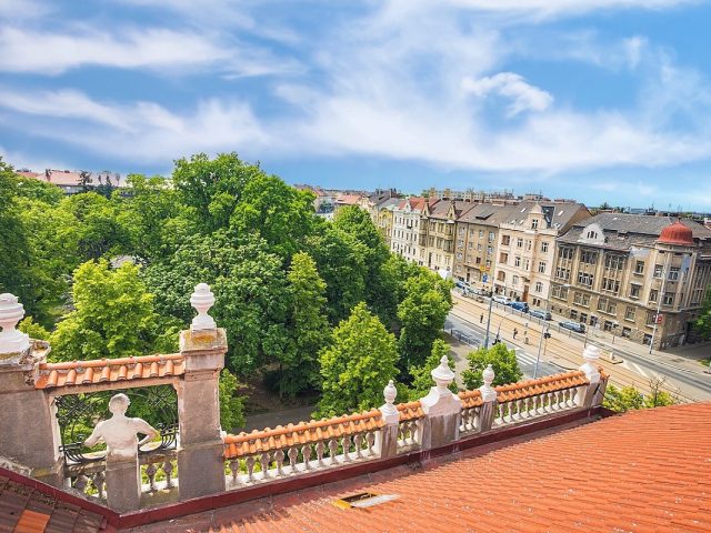 PRODÁNO – Činžovní dům, 1.221 m2