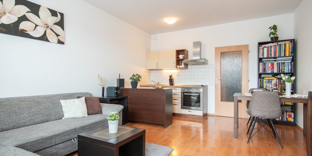 PRODÁNO – Investiční byt 1+kk s balkónem, 32 m²