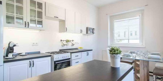 PRONAJATO – Byt 2+1 s balkónem, 78 m2