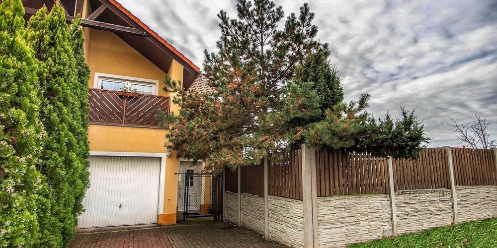 PRODÁNO – Řadový RD 4+kk, 152 m2, pozemek 324 m2